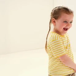 Regatta Peppa Stripe T-shirt De Marche à Manches Courtes Pour Enfant - Jaune -Regatta Boutique peppa stripe t shirt de marche a manches courtes pour enfant jaune 4